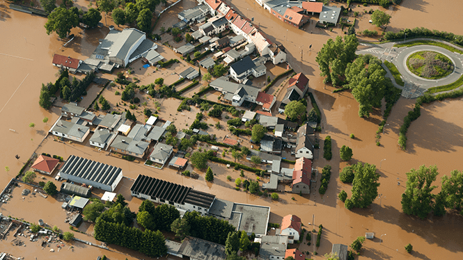 大規模水害による被害のイメージ図